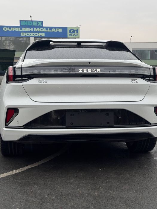 Zeekr 001 2025 — 6