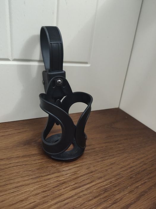 Стойка за чаша за бебешка количка