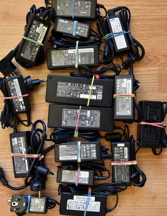 Alimentatoare incarcator Laptop Asus , Hp , Acer , Dell , Lenovo