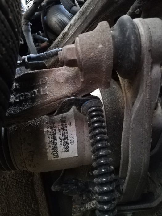 Perna perne aer Audi Q7 2007 7L8616039B 7L8616040B 7L0616019A