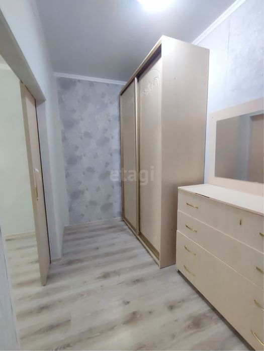 продам 2х ком квартиру