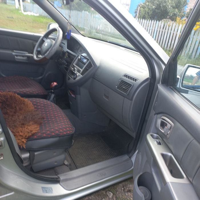 Продам автомобиль Кия каренс