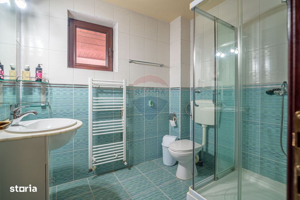Vila cu 6 camere de vânzare în Predeal