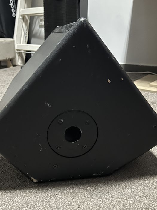 Boxe sateliti qube q110