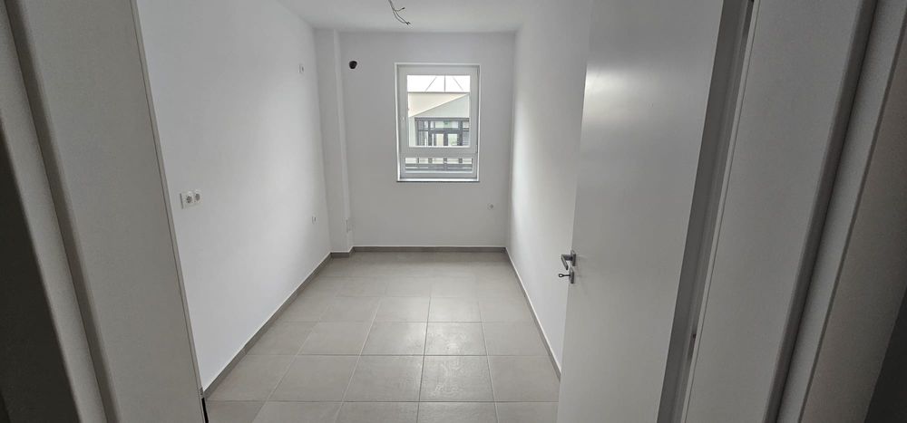 Spatiu comercial Maurer Residence