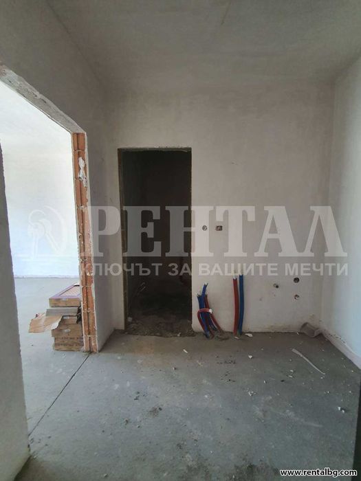 Продава се Двустаен апартамент в Пловдив, Тракия - 68 кв.м за 1190 €/кв.м - Снимка #5