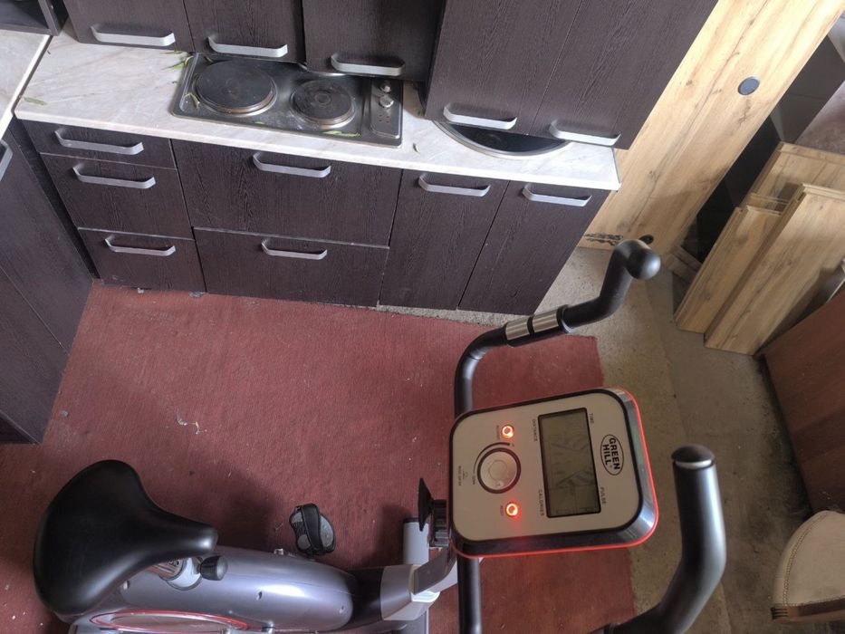 Продается велотренажер почти в новом состоянии