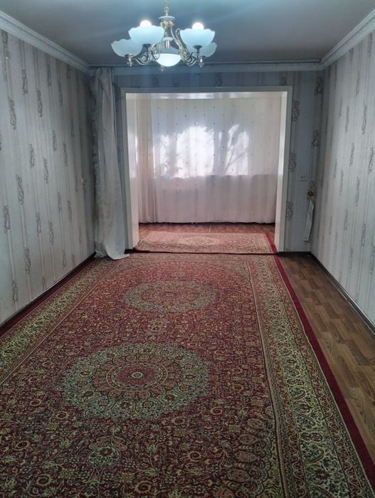 Продается квартира на массиве Хувайдо