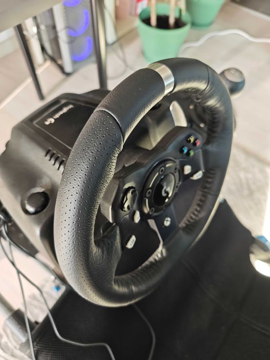 Pachet Simulator: Volan Logitech G920 + Schimbător + Scaun Playseat Challenge X (PC / Xbox)