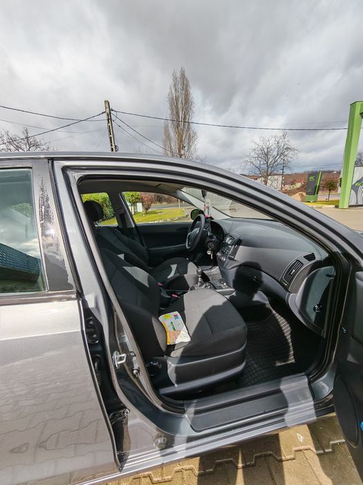 Vând Hyundai i30 1.6 diesel