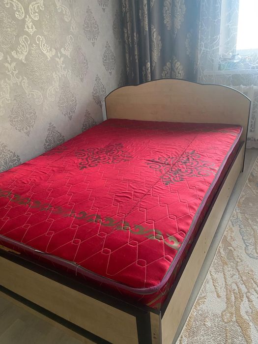 Спальный гарнитур: кровать + шкаф