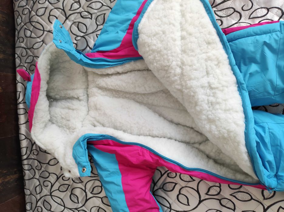 Бебешки космонавт