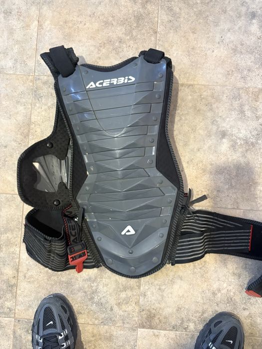Нагръдник Acerbis
