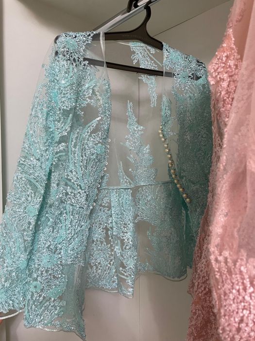 Продам платья