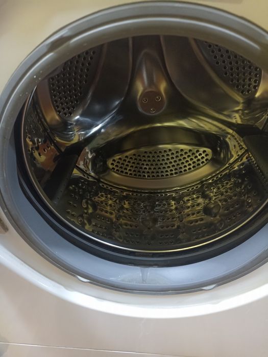 Продам стиральную машину