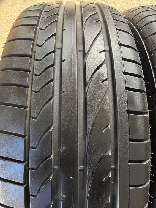 2x Anvelope Vara 225/45 R18 - Bridgestone Potenza RE050A