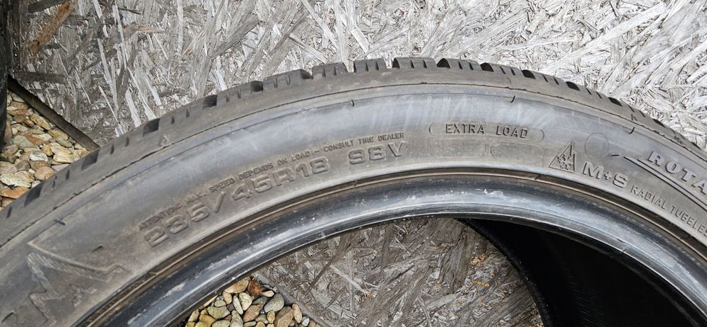Anvelope Dunlop Winter Sport5 M+S 235/45 R18 98V XL