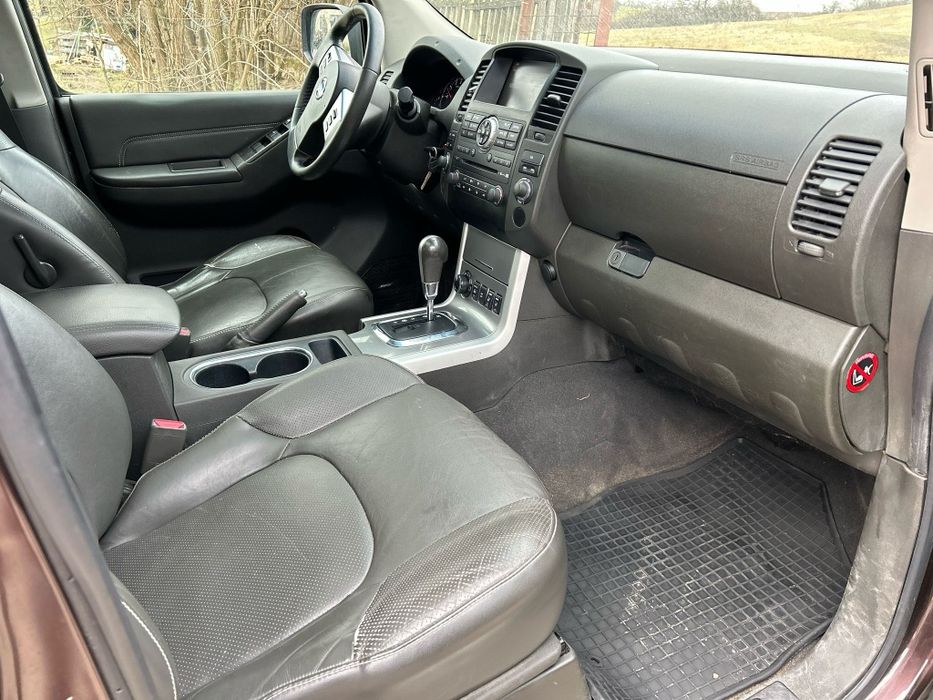 Nissan navara D40 euro5 3.0d 231cp