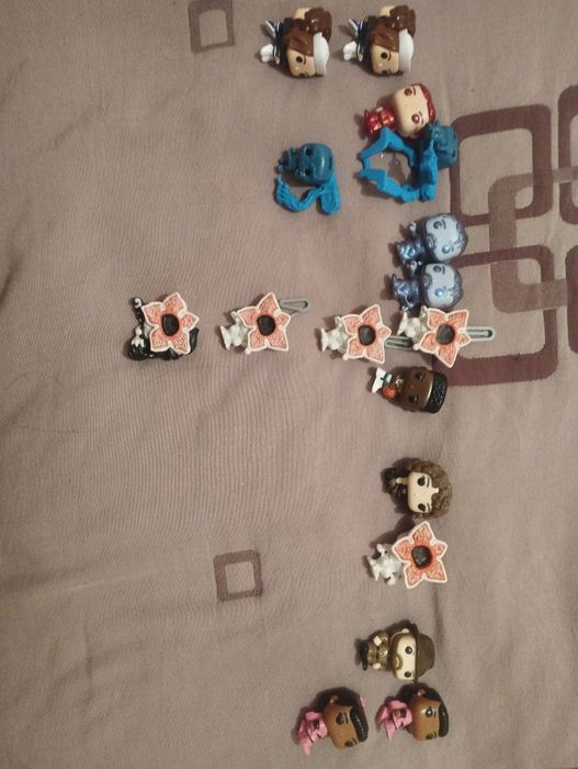 Продаю фигурки 17 штук