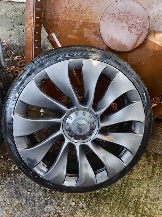 Roti tesla uberturbine 20" după model 3 performance