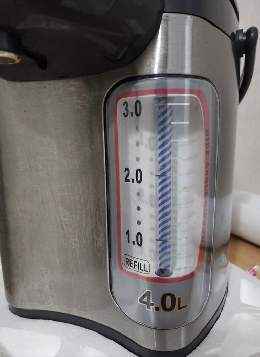 Термопот Vitek  4 л, б/у