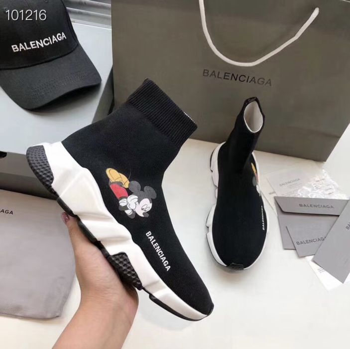 Обувки ,Gucci,Dior,LV,Loro piana,fendi,Loubotin