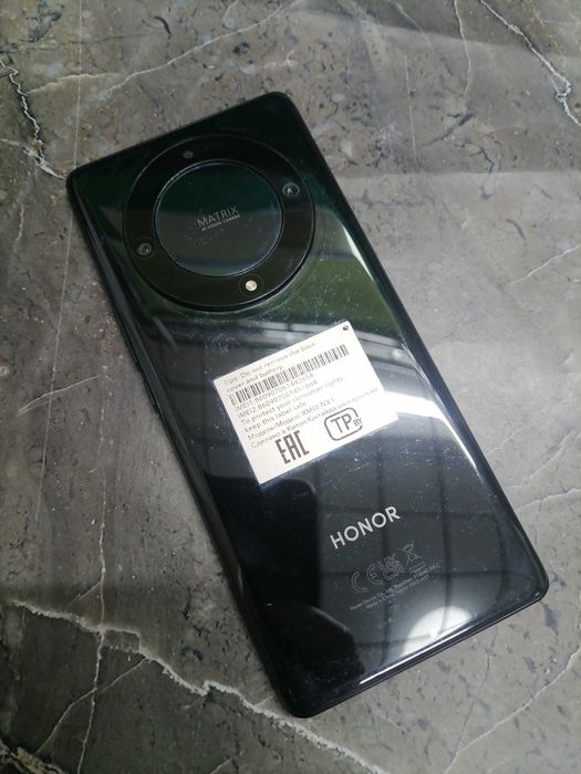Honor X9a (г Актау 31 мкр Магаш)