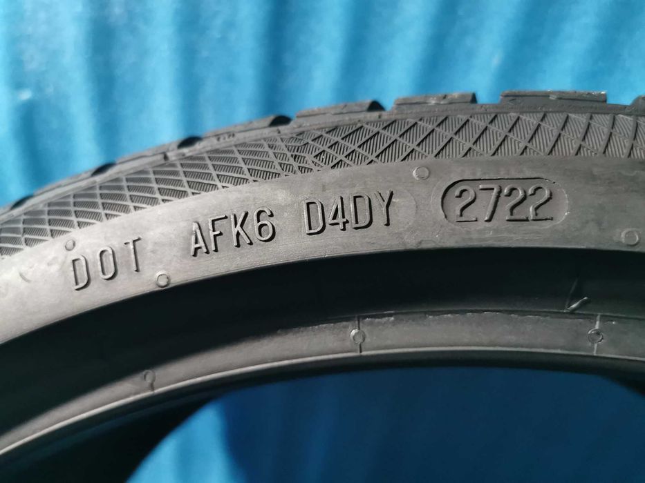 275/30 R20 - continental m+s 4 bucati