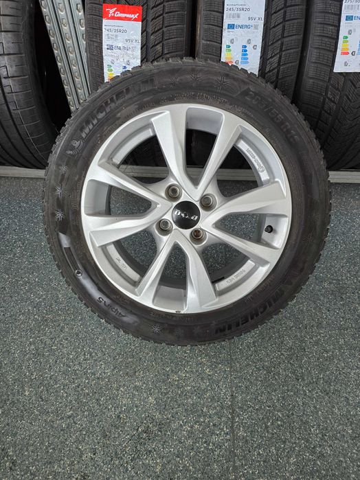 Jante Nisan Micra Oxxo anvelope Michelin Alpina5 205 55 R16