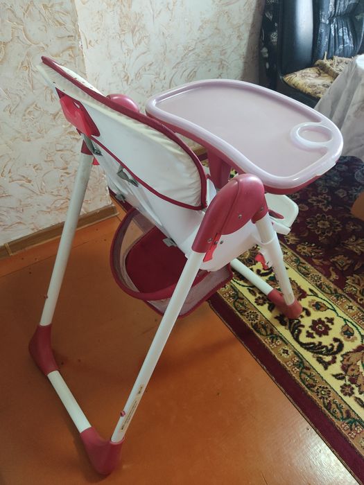 Продам детский стол