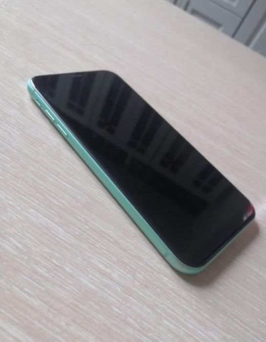 IPhone 11 128 заря