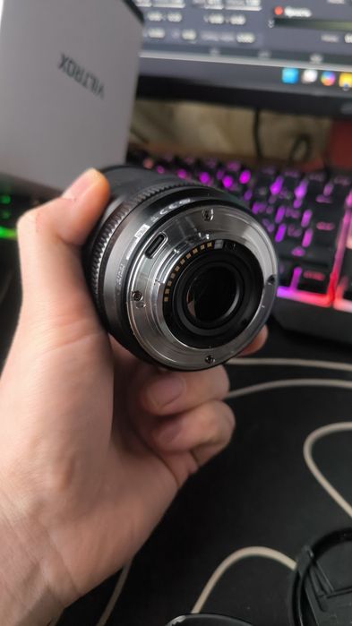 Объектив Viltrox 13mm f1.4