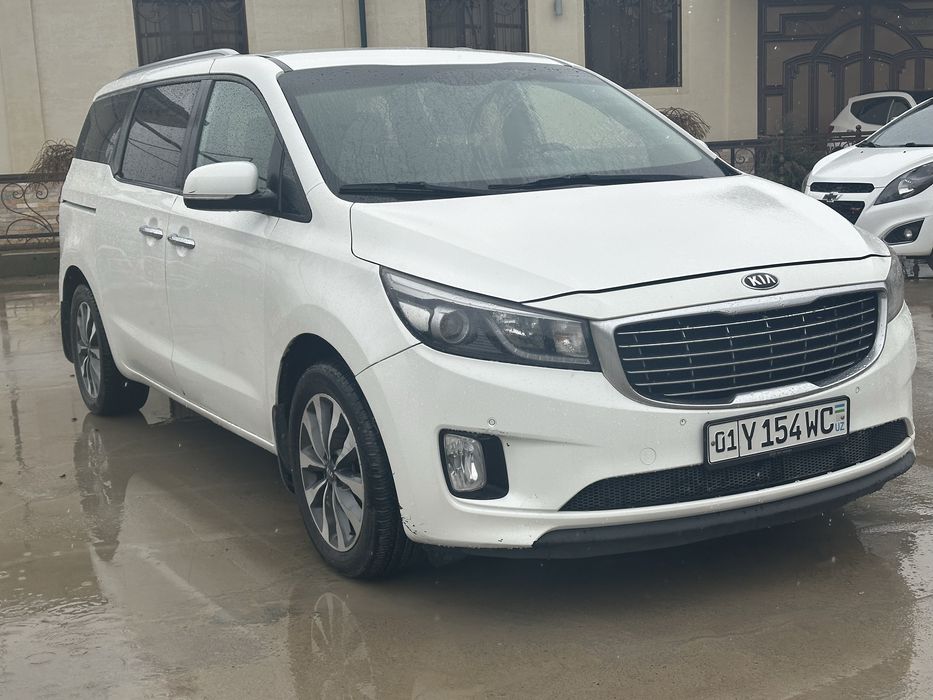 Kia. Carneval 2.2 Turbo Dizel