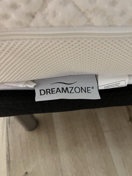 Pat 90/200 cu saltea Dreamzone si leduri