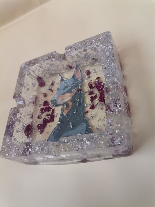 Пепелници от епоксидна смола