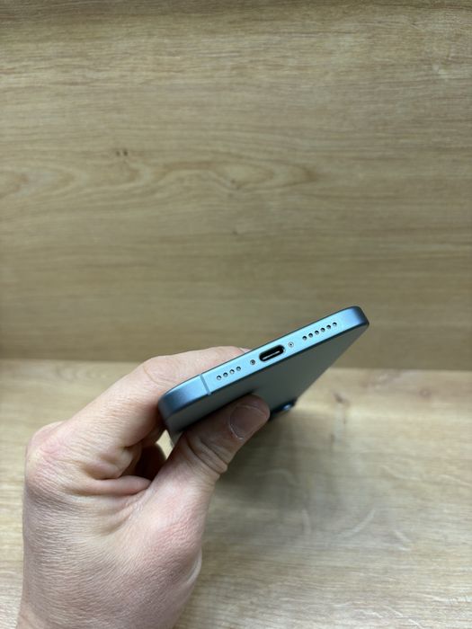 iPhone 16 Plus 256Gb Verde 93% battery life
