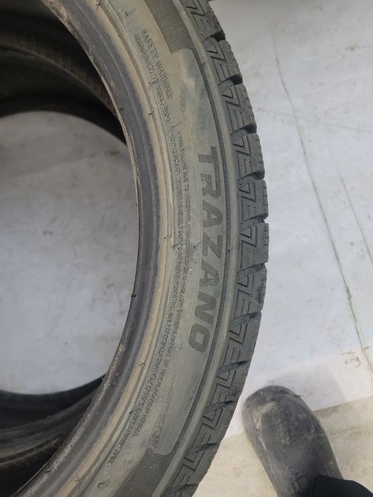 Покрышка для лекового автомобиля