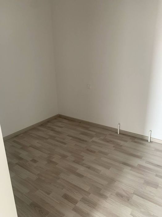 Dom sotiladi 78kv