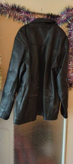 Продавам кожено яке от естествена кожа