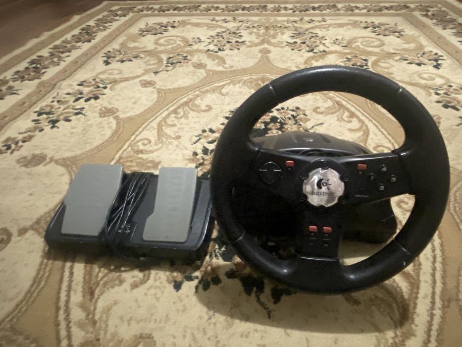 Продаю руль с педалем. Цена17590.