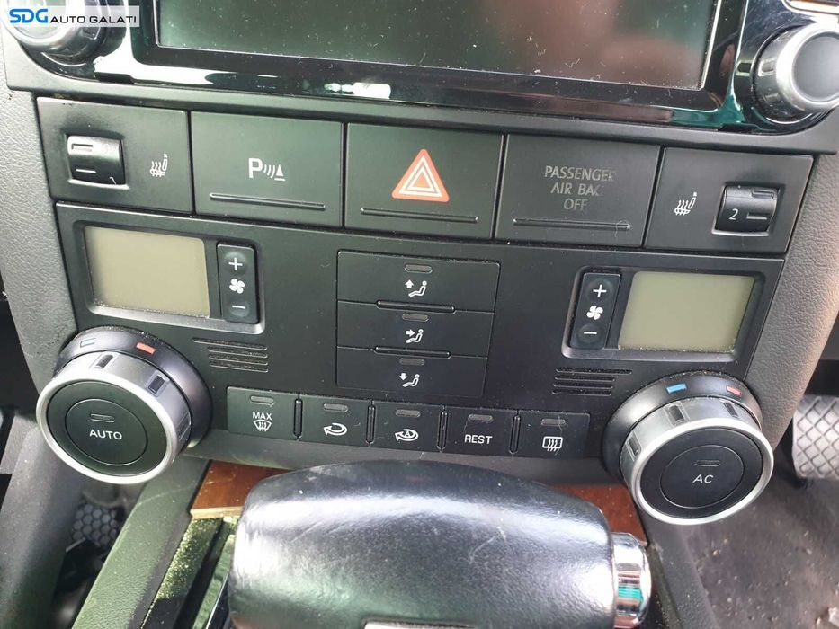 Panou Comanda AC Clima Climatronic Aer Conditionat Volkswagen Touareg 7L 2002 - 2010 [C9690]