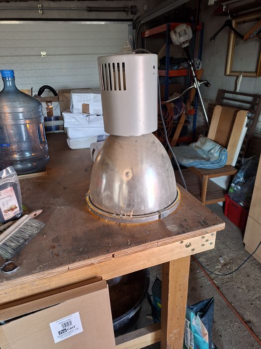 Lampa industriala mare