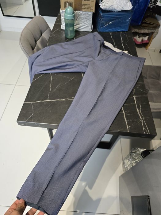 Costum Zara marimea 48