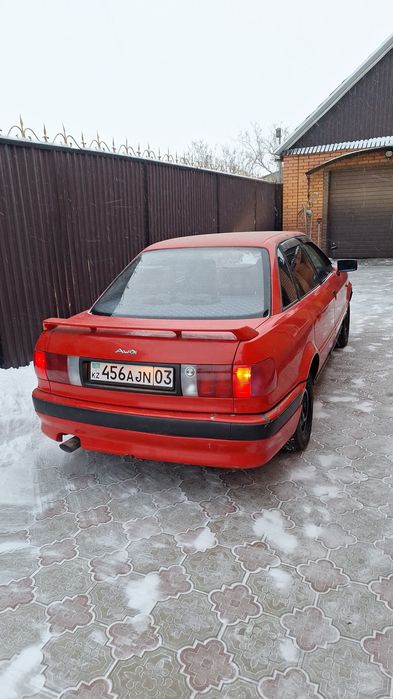 Продам Ауди 80 б4