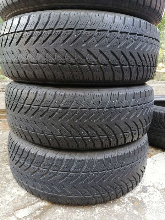 225/65/17 4бр.Goodyear Зимни гуми