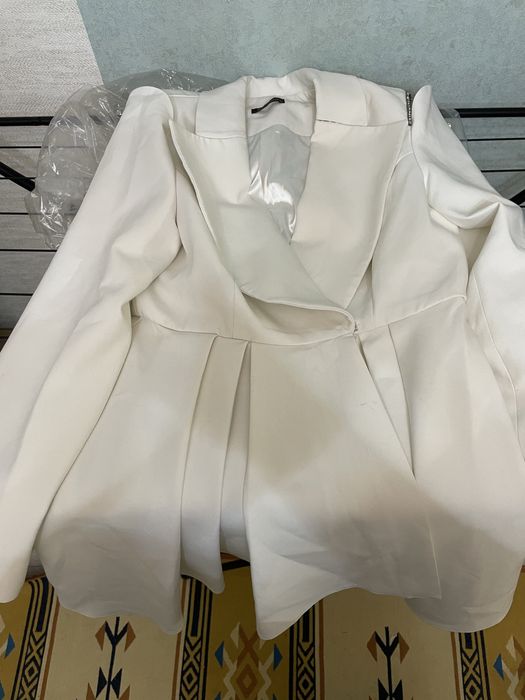 Платье белое размер 44-46