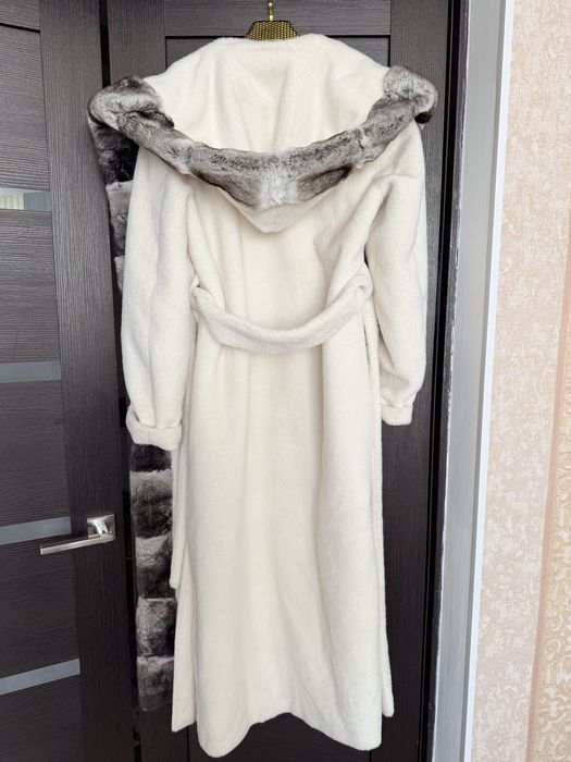 Продаются женская одежда