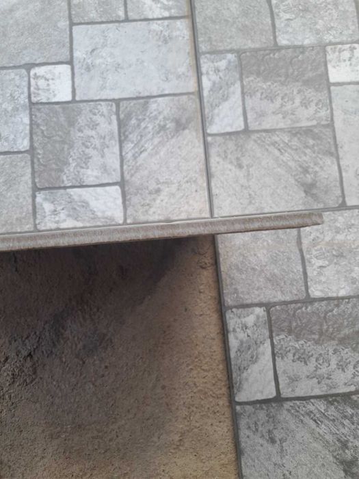 Студоустойчив гранитогрес