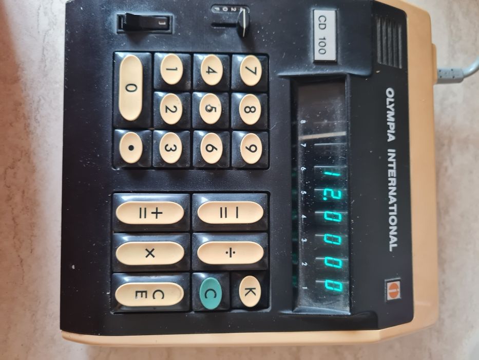 Колекционерски калкулатор Olympia CD 100