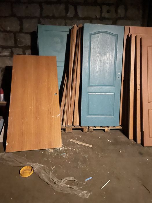 Продам двери б/ у